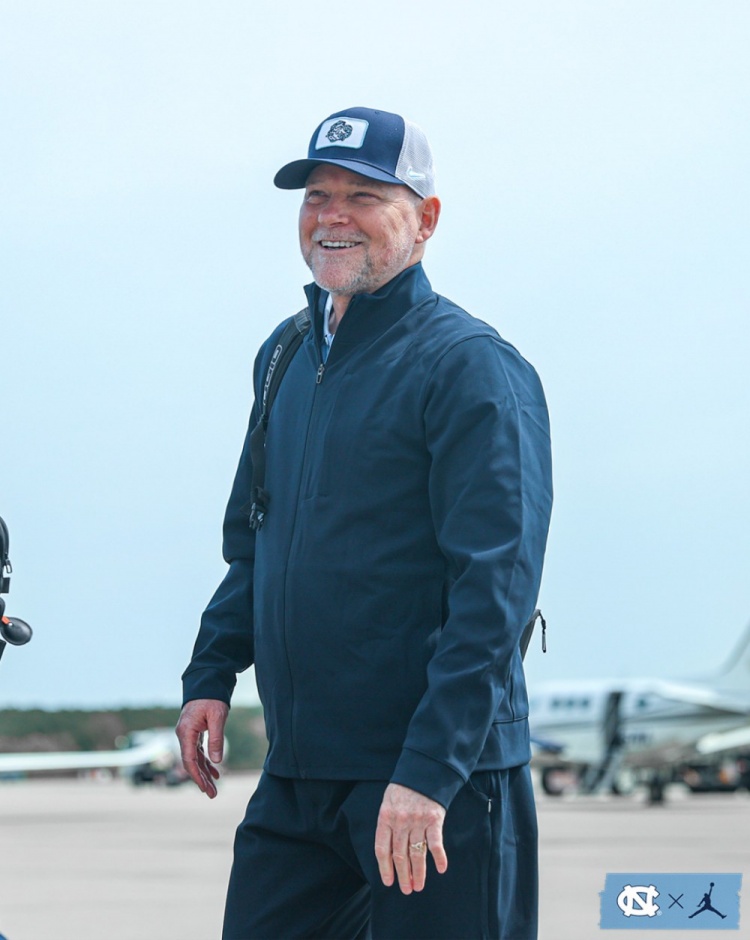 2026世界杯投注-美记:迈克·马龙以6年5000万美元签约北卡 830万年薪NCAA第二高